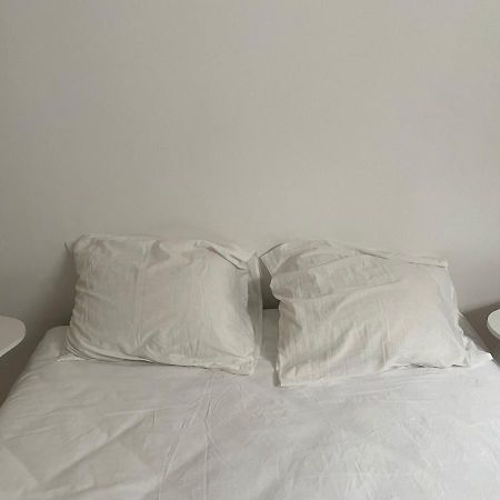 Le Wolf - 1 Chambre Dans Un T3 - 5Mn Tram Du Centre Ville - 15Mn Tram Gare Tgv Mulhouse - Wifi - Parking Exterior photo